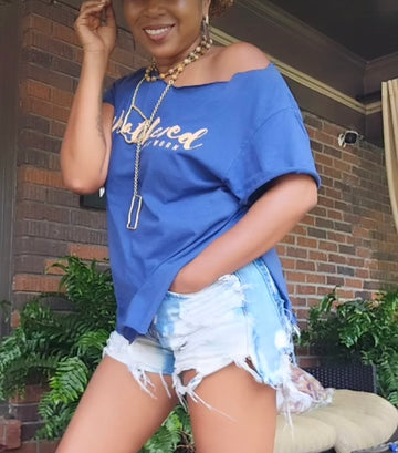 Off-shoulder Tee (only size 2X)