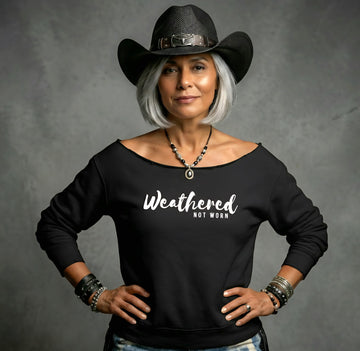 BLACK&WHITE Off-shoulder Sweatshirt