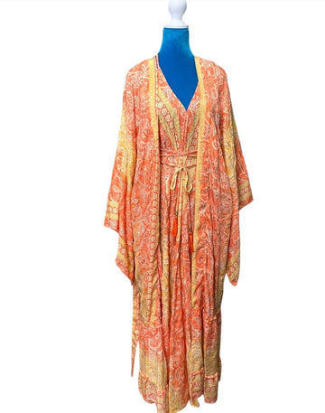The Sunset Spice Silk Kimono Set