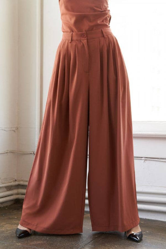 A solid woven wide leg pant - FP1110: RUST / Contemporary / S